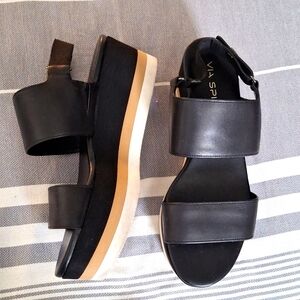 ViaSpiga platform sandal